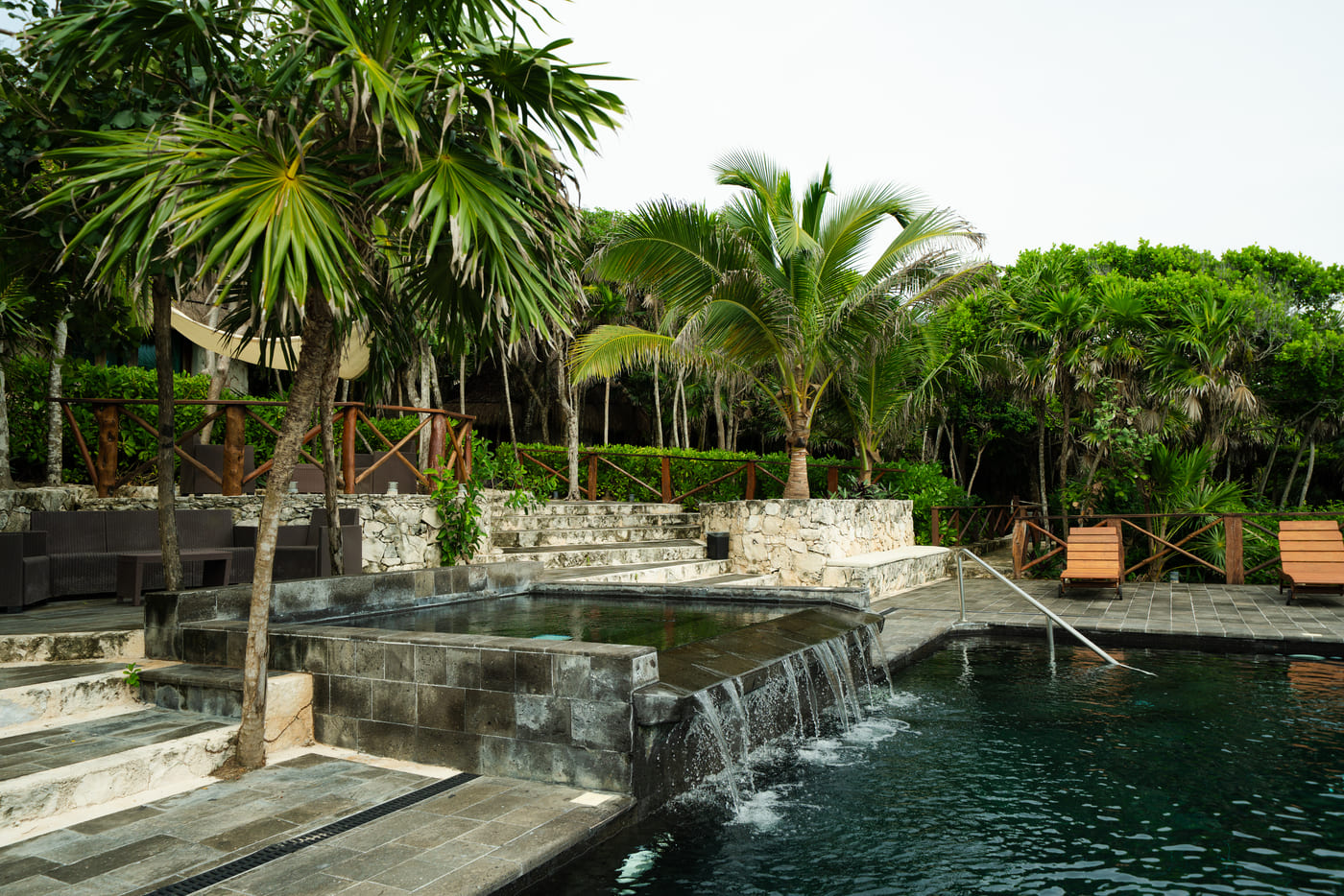 Altavista Beach Club